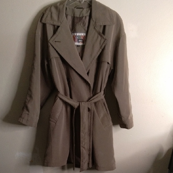 Utex Tan Trench Coat - Picture 6 of 6